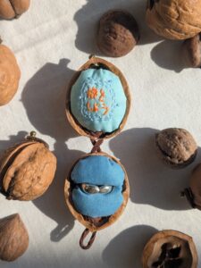 15.胡桃のリングケース : 水×青